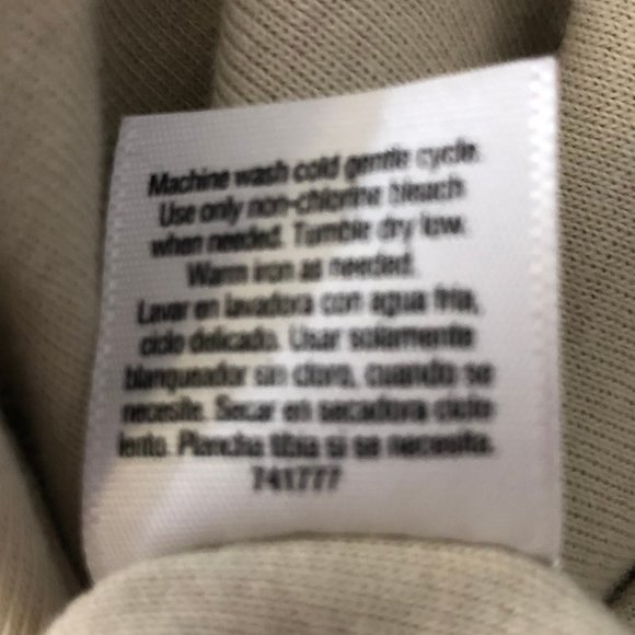 ST JOHNS BAY WMS SZ 2X V NECK TAN CLASSIC TEE - Picture 4 of 6